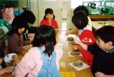 粘土で好きな器を