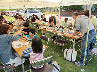 �e���g�Ő݉c���Ă��������܂���